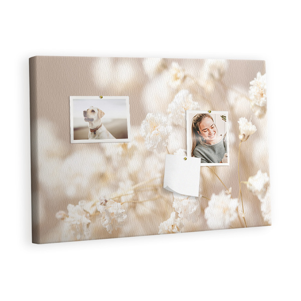 Kork pinnwand Kleine weiße blüten