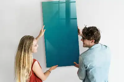Beschreibbare Magnettafel mit geometrischer Abstraktion