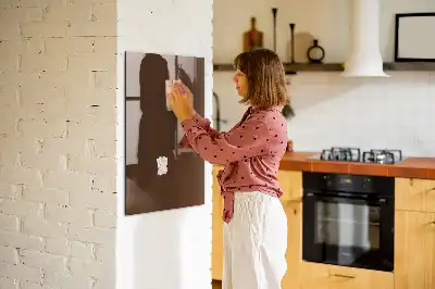 Magnettafel zum Schreiben in Braun