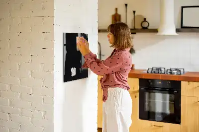Beschreibbare Magnettafel in Schwarz