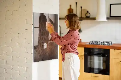 Magnettafel zum Beschreiben aus dunklem Holz