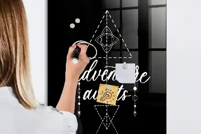Beschreibbare Magnettafel im Design Abenteuer