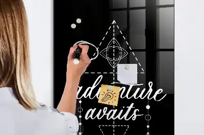 Beschreibbare Magnettafel im Design Abenteuer
