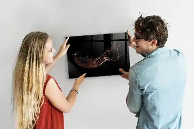 Beschreibbare Magnettafel für die Küche mit Motiv verschüttetes Getränk