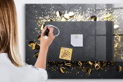 Beschreibbare Magnettafel für die Küche mit goldenem Konfetti Motiv