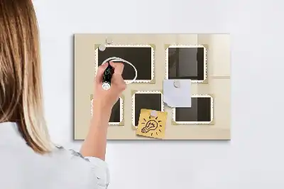 Beschreibbare Magnettafel für die Küche im Retro-Rahmen