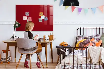 Beschreibbare Magnettafel für die Küche in Rot