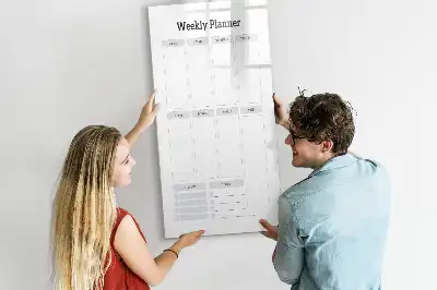 Wochenplaner als beschreibbare Magnettafel