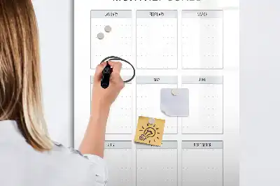 Magnettafel zum Schreiben für Monatsziele