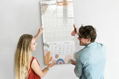 Monatsplaner als magnetische Schreibtafel