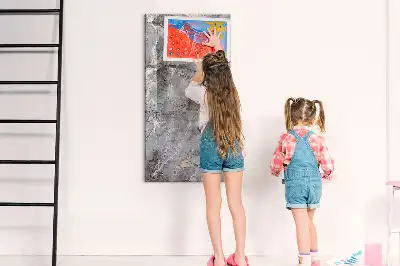 Beschreibbare Magnettafel in dunkler Marmoroptik