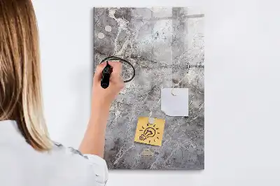 Beschreibbare Magnettafel in dunkler Marmoroptik
