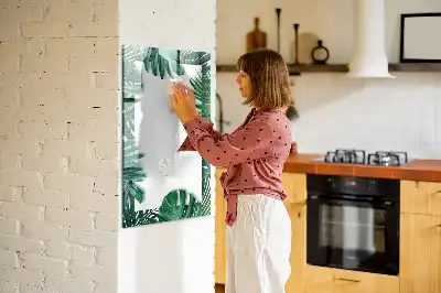 Magnettafel mit Monstera-Rahmen beschreibbar