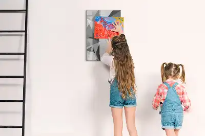 Magnettafel zum Schreiben mit geometrischer Abstraktion