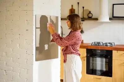 Beschreibbare Magnettafel in Dunkelbeige