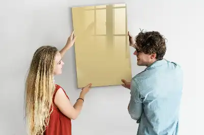 Beschreibbare Magnettafel in Creme