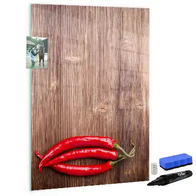 Magnettafel zum Schreiben mit Motiv Chilis auf Holzbrett
