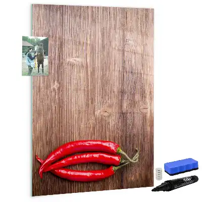 Magnettafel zum Schreiben mit Motiv Chilis auf Holzbrett