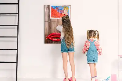 Magnettafel zum Schreiben mit Motiv Chilis auf Holzbrett