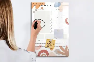Tagesplaner als beschreibbare Magnettafel