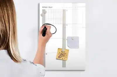 Wochenplaner als beschreibbare Magnettafel