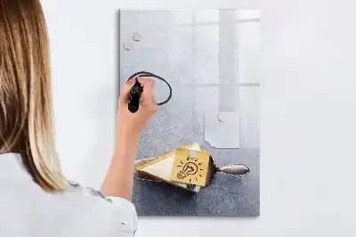 Magnettafel zum Schreiben in Kuchenstück-Form