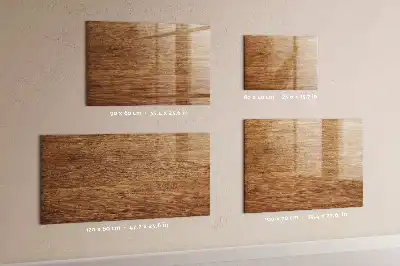 Beschreibbare Magnettafel in hellem Holz