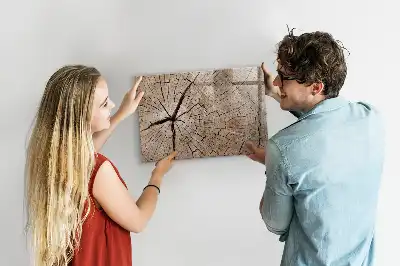 Beschreibbare Magnettafel in Optik eines alten Holzstamms