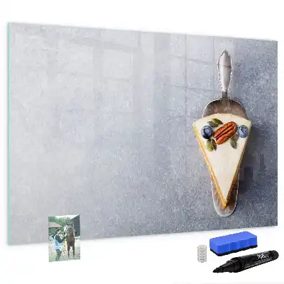 Schreib-Magnettafel in Form eines Kuchenstücks