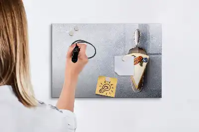 Schreib-Magnettafel in Form eines Kuchenstücks