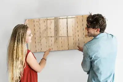 Beschreibbare Magnettafel aus Holzbrettern