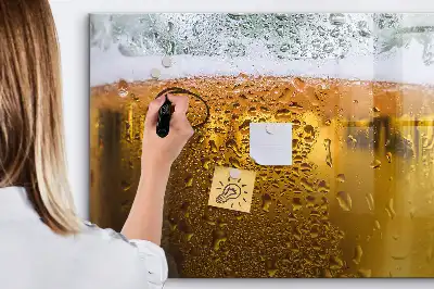 Bierkrug mit beschreibbarer Magnettafel