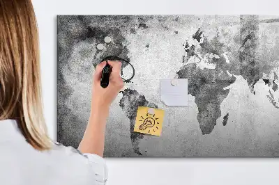 Weltkarte als beschreibbare Magnettafel