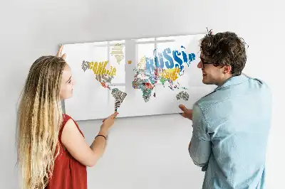 Schreib-Magnettafel mit Weltkarte aus Textdesign