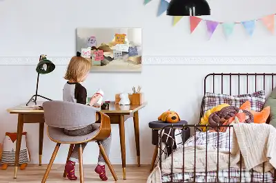 Beschreibbare Magnettafel mit Berg-Abstraktion
