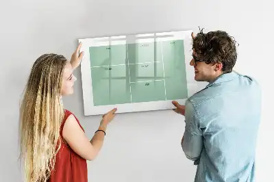 Schreibtisch-Organizer mit magnetischer Schreibtafel