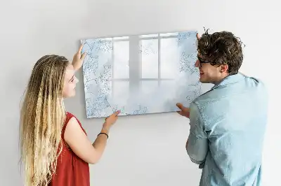 Beschreibbare Magnettafel mit Pflanzenskizze