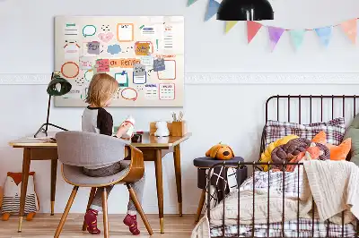 Buntes Vision Board als magnetische Schreibtafel