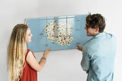 Beschreibbare Magnettafel mit einer Karte der Tiere Polens