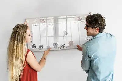 Schreib-Magnettafel als Tier-Wochenplaner