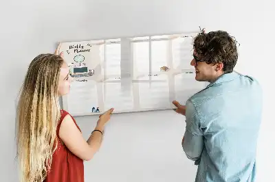 Wochenplaner als magnetische Schreibtafel