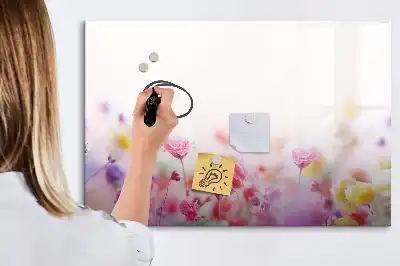 Beschreibbare Magnettafel im Design Wiesenblumen
