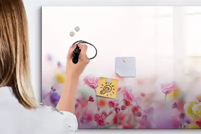 Beschreibbare Magnettafel im Design Wiesenblumen