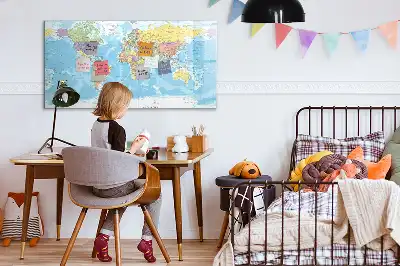 Politische Weltkarte als magnetische Schreibtafel