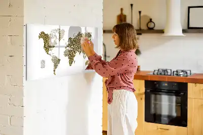 Schreib-Magnettafel in Form einer Weltkarte
