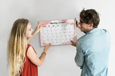 Monatsplaner als beschreibbare Magnettafel