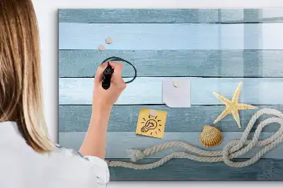 Beschreibbare Magnettafel mit Motiv Bretter, Pflanzen und Muscheln