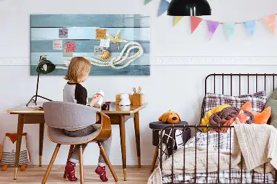 Beschreibbare Magnettafel mit Motiv Bretter, Pflanzen und Muscheln
