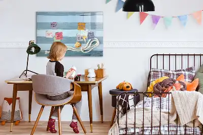 Beschreibbare Magnettafel mit Motiv Bretter, Pflanzen und Muscheln