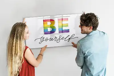 Schreib-Magnettafel mit dem Text Sei du selbst